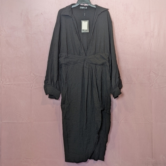 PrettyLittleThing Black Plunge Textured Faux Wrap Midi Dress size 16 - Picture 1 of 8